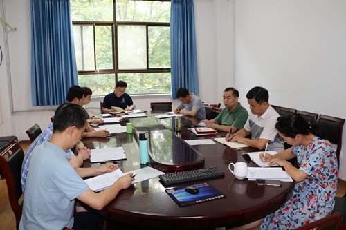 学习习近平总书记重要讲话_副本.jpg