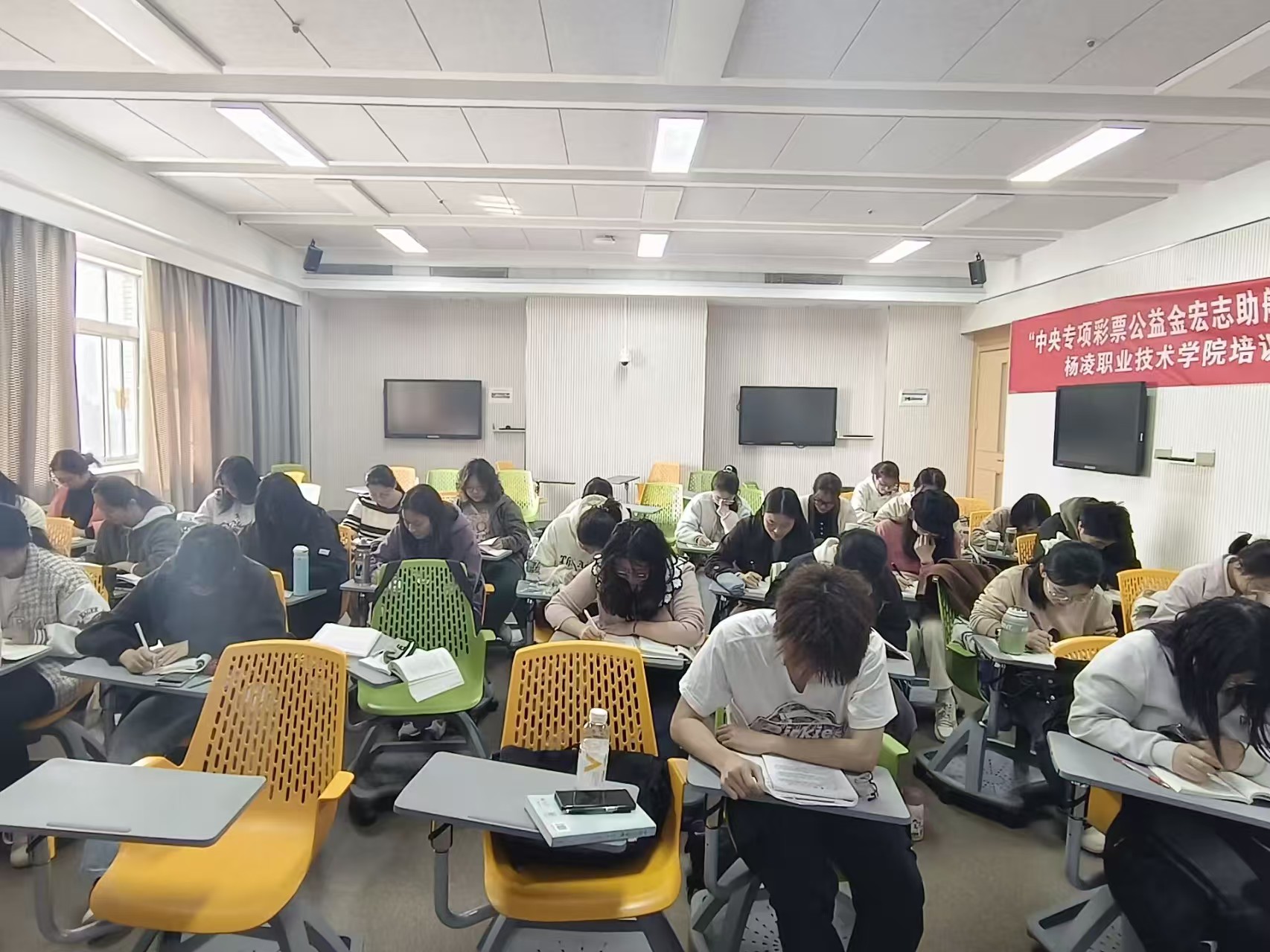 微信图片_20250609211620.jpg