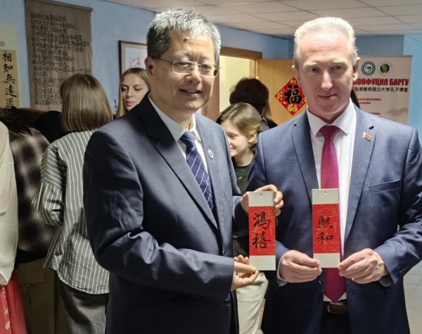 图片2_副本.jpg