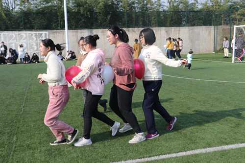 480e2725f5bb4b2486be507434959716.jpg 夹球跑2_副本.jpg