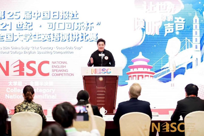 A01FDA5AD6EC6618C6F501FE0E2A1050_副本.jpg