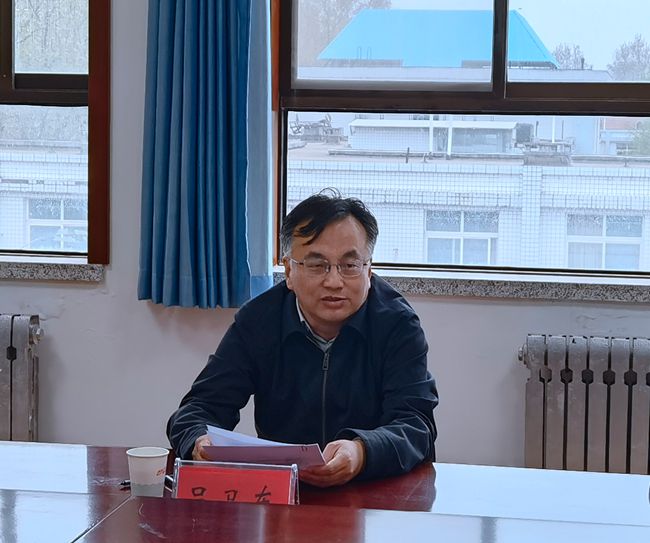 吕卫东.jpg
