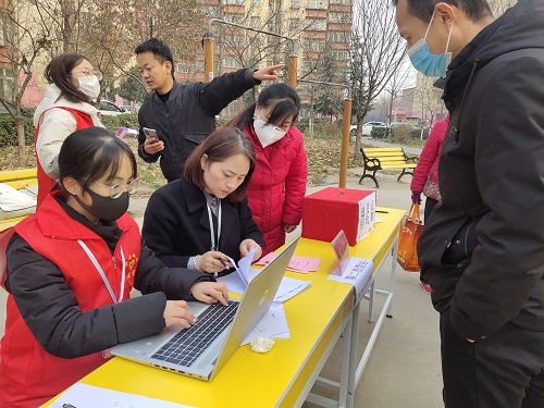语言文化学院志愿者3.jpg