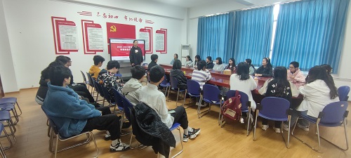 竞选演讲.jpg