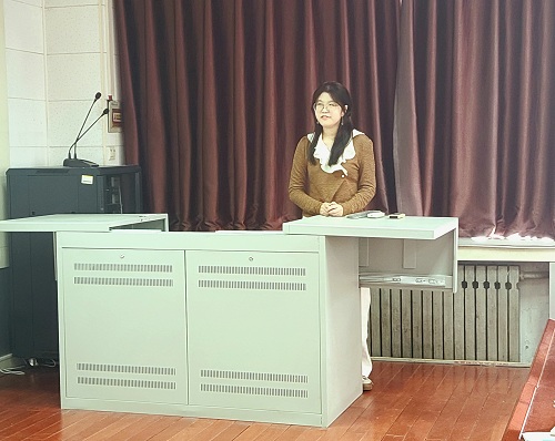 孙付玉同学进行分享.jpg